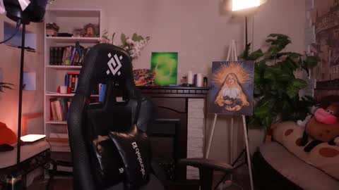 chriss_foxx online show from 22, 4, 2026