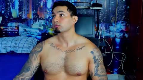 Snapshot of chriss_stewart2 chatting on 19, 11, 2025 Chriss Stewart online show from 19, 11, 2025