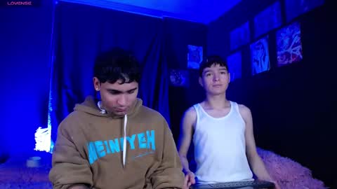 Christian Wang online show from 9, 9, 2025