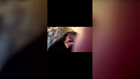 chrissycaliforniasunshineboy online show from 17, 1, 2026