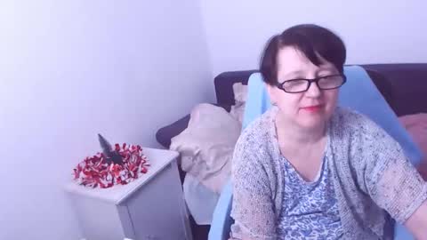 Christa online show from 5, 1, 2025