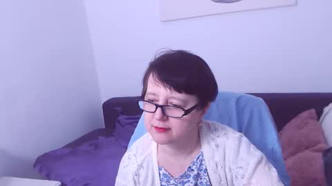 Christa online show from 22, 2, 2025