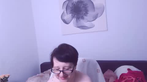 Christa online show from 5, 6, 2026