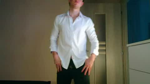 UPVOTE ME ------  ILL DO SOMETHING FOR FREE online show from 15, 7, 2026