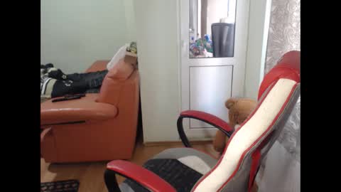 ChristiantBoy online show from 14, 4, 2026