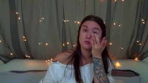 Christina online show from 28, 11, 2025