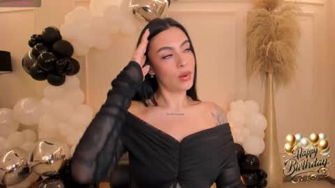 Christine Ford online show from 6, 11, 2025