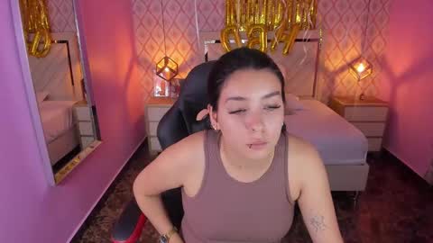 Snapshot of christy_teigen chatting on 2, 3, 2026 CHRISTY online show from 2, 3, 2026