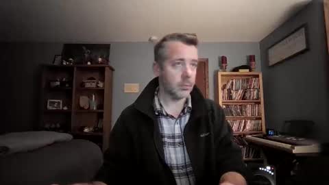 chrisw8121 online show from 22, 2, 2026