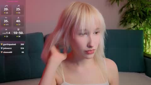 EvaBlonde TayaBrunette EliieBlack hair online show from 13, 3, 2026