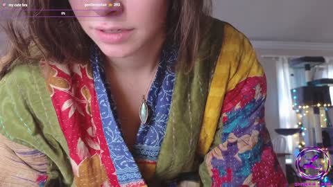 Snapshot of chroniclove chatting on 3, 1, 2025 Marley online show from 3, 1, 2025