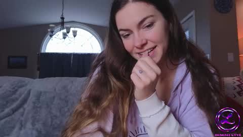 Snapshot of chroniclove chatting on 9, 2, 2025 Marley online show from 9, 2, 2025