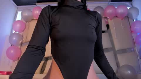 instagram chrystaljade.1 online show from 25, 10, 2025