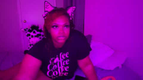 EmberEssence online show from 2, 10, 2025