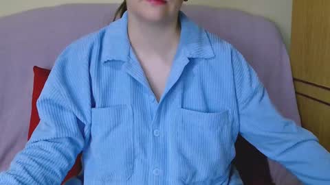 Snapshot of chubbymaia chatting on 15, 12, 2024 Maia online show from 15, 12, 2024