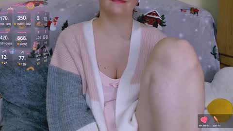 Snapshot of chubbymaia chatting on 24, 12, 2024 Maia online show from 24, 12, 2024