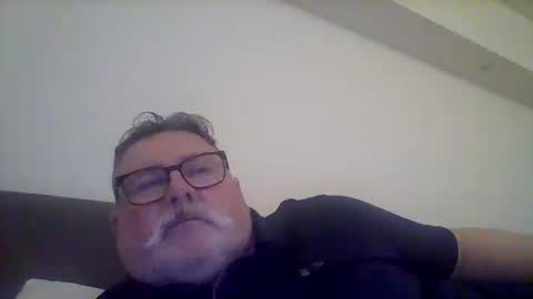 Snapshot of chunkyload72 chatting on 5, 1, 2026 chunkyload72 online show from 5, 1, 2026