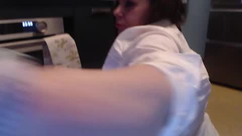 Snapshot of chwerry_b0 chatting on 14, 2, 2025 Jessica online show from 14, 2, 2025