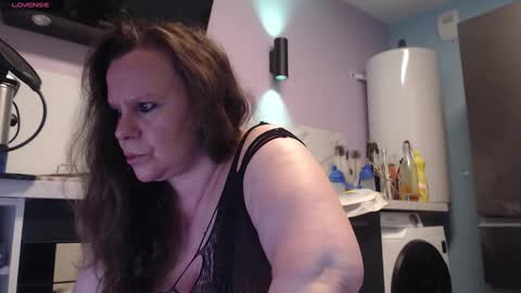 Snapshot of chwerry_b0 chatting on 21, 9, 2025 Jessica online show from 21, 9, 2025