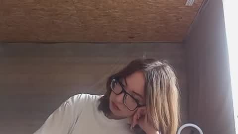 Snapshot of cicelyphaup chatting on 2, 6, 2026 Olivia online show from 2, 6, 2026
