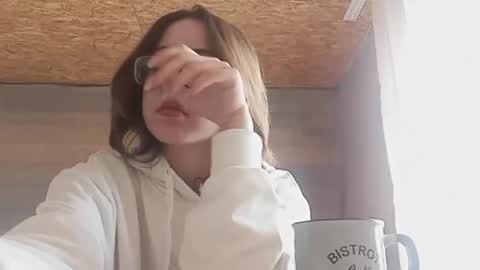 Snapshot of cicelyphaup chatting on 4, 6, 2026 Olivia online show from 4, 6, 2026