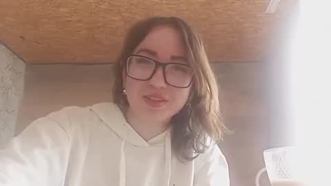 Snapshot of cicelyphaup chatting on 11, 6, 2026 Olivia online show from 11, 6, 2026