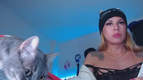 Snapshot of cicimom chatting on 23, 4, 2026 cicimom online show from 23, 4, 2026