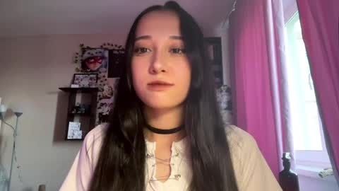 Lily online show from 19, 5, 2026