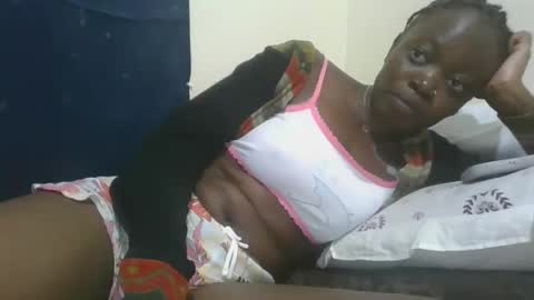 cilia petite online show from 12, 2, 2025