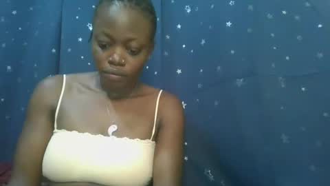 cilia petite online show from 28, 2, 2025