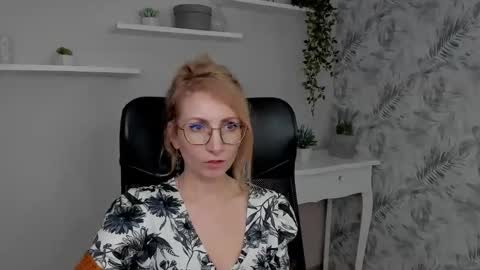 Cinderella online show from 18, 2, 2026