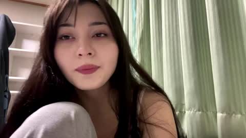 Snapshot of cindieknous chatting on 15, 4, 2026 Lin online show from 15, 4, 2026