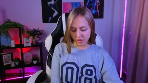 cindylovesmith online show from 5, 4, 2026