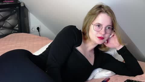 Snapshot of cindywood chatting on 11, 12, 2024 Cindy online show from 11, 12, 2024