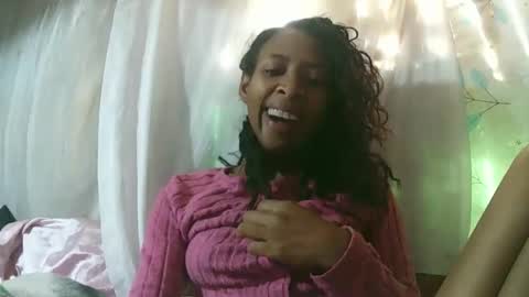 Snapshot of cindyx69q chatting on 15, 11, 2025 cindyx69q online show from 15, 11, 2025