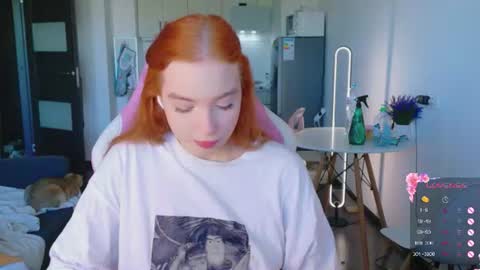 Snapshot of cinnabongirls chatting on 19, 6, 2026 Maddy online show from 19, 6, 2026