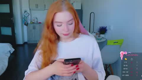 Snapshot of cinnabongirls chatting on 29, 6, 2026 Maddy online show from 29, 6, 2026