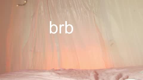 Snapshot of cinnamon__criss chatting on 22, 1, 2025 cinnamon__criss online show from 22, 1, 2025