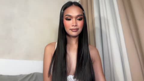 Snapshot of cinnamoncandy14 chatting on 27, 7, 2026 Ask me online show from 27, 7, 2026