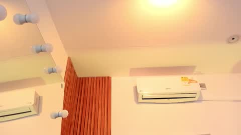 Cintia online show from 12, 11, 2025