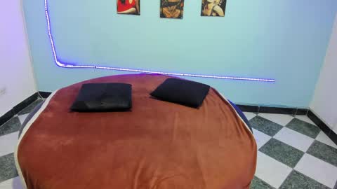 Cinthya online show from 29, 5, 2026