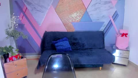 Snapshot of cintiagreyx chatting on 18, 1, 2025 CINTIA online show from 18, 1, 2025