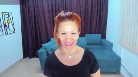 Snapshot of cintiagreyx chatting on 25, 9, 2025 CINTIA online show from 25, 9, 2025