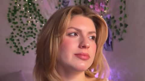 Snapshot of citruska chatting on 30, 11, 2025 karina online show from 30, 11, 2025