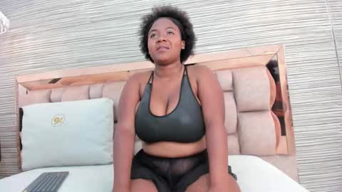 claire_bonny online show from 28, 11, 2025