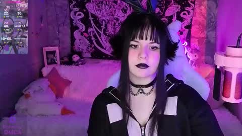 Snapshot of clairefaers chatting on 24, 11, 2025 Claire Faers online show from 24, 11, 2025