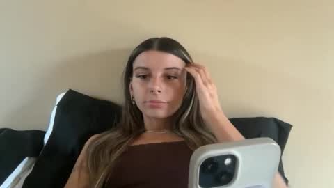 clairewalkerrr online show from 3, 12, 2025