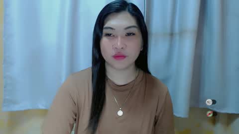 Snapshot of clairewntr_ chatting on 4, 12, 2024 CLAIRE online show from 4, 12, 2024