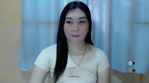 Snapshot of clairewntr_ chatting on 10, 12, 2024 CLAIRE online show from 10, 12, 2024