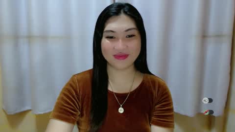 Snapshot of clairewntr_ chatting on 11, 12, 2024 CLAIRE online show from 11, 12, 2024